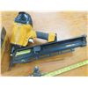 Image 2 : Bostitch air nailer and nails