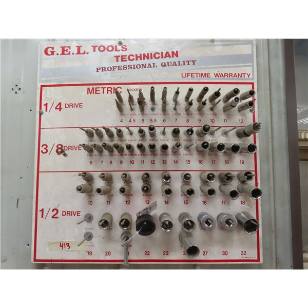 hanging socket display organizer