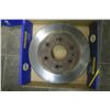 Image 12 : 2 brake drums and two rotors off a 2008 gmc sierra 1500