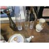 Image 5 : tea set and assorted glassware