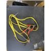 Image 3 : booster cables