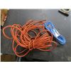 Image 3 : two extension cords