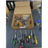 Image 1 : lot of screw drivers