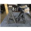 Image 2 : two jack stands