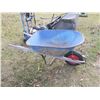Image 3 : wheelbarrow