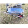 Image 4 : wheelbarrow