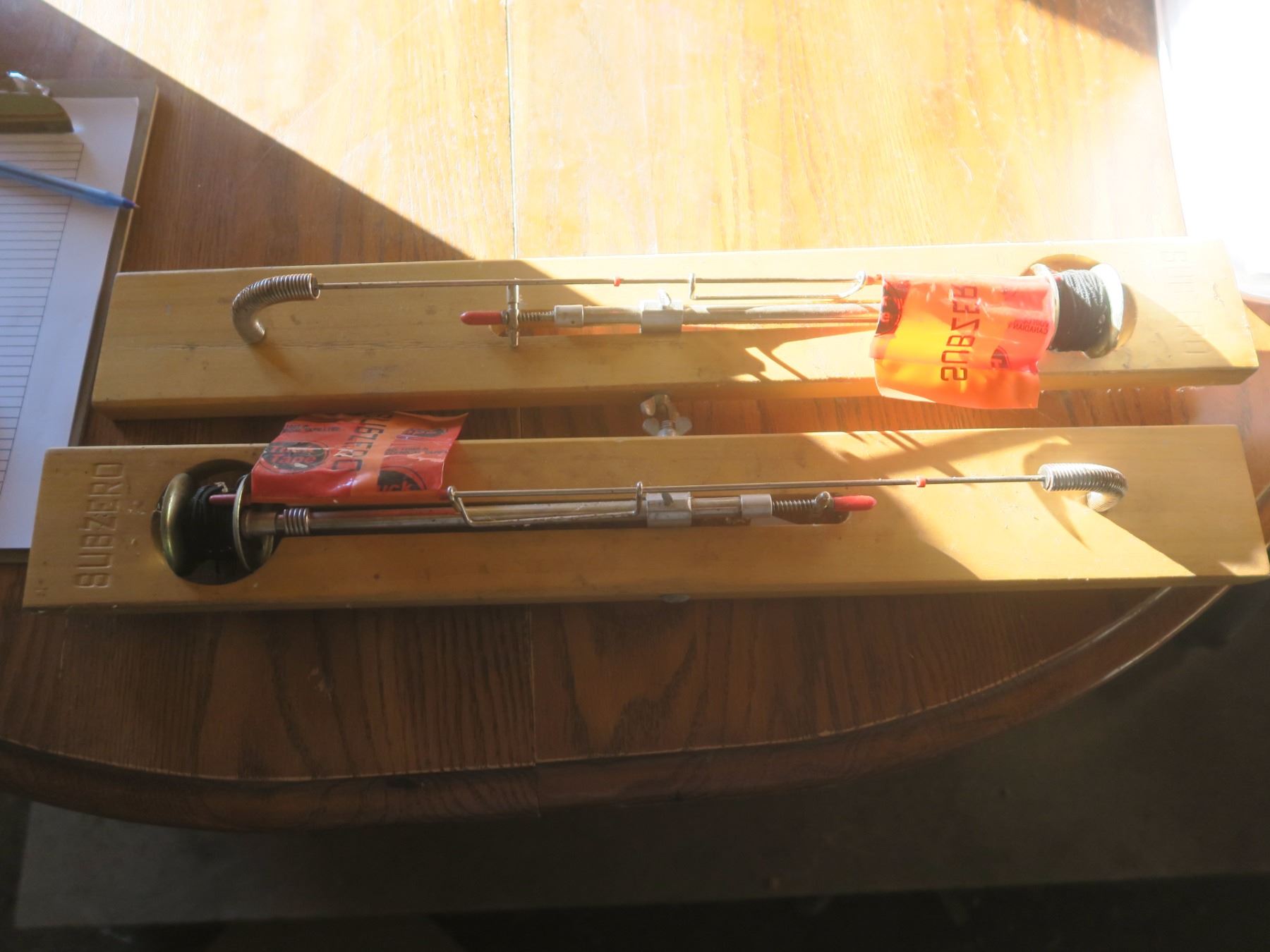 two ice fishing trip rods - Schmalz Auctions