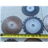 Image 2 : assorted saw blades