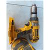 Image 3 : dewalt drill and sander no battery