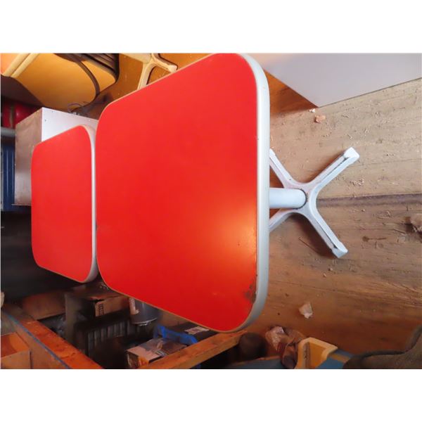 two small KFC restaurant tables 24"x21"