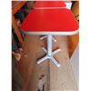 Image 3 : two small KFC restaurant tables 24"x21"