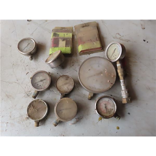 assorted regulators , guages