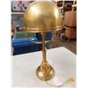 Image 1 : heavy brass lamp