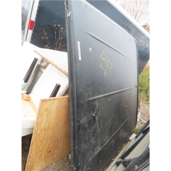 07-'14 Chevrolet Truck tonneau cover 5'7" box, LED underlighting