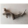 Image 1 : 2" ball on hitch