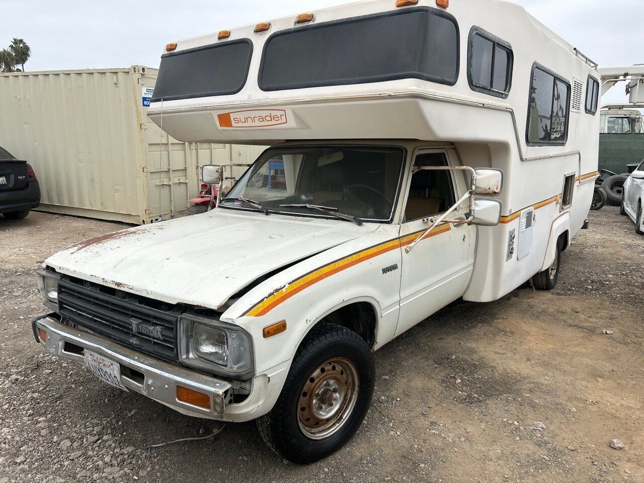 1983 TOYOTA RV
