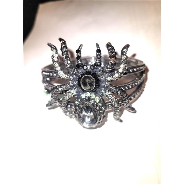 Spider Bangle A