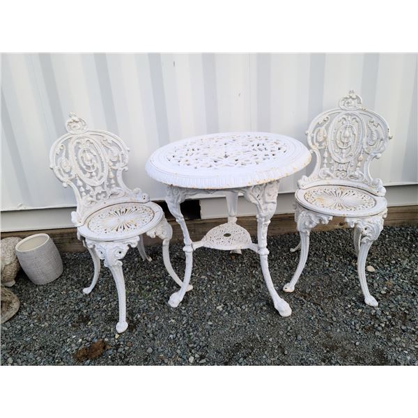 Wrought Iron Patio Table & Chairs C
