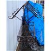 Image 3 : Metal Flower Cart C