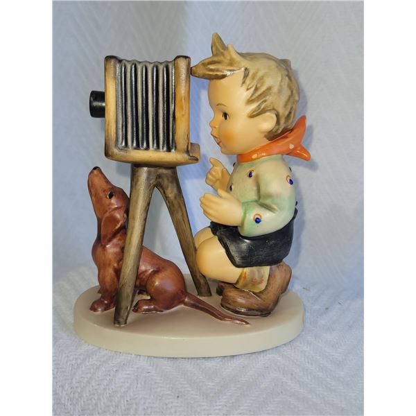 Goebel Hummel The Photographer A