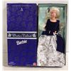 Image 1 : 95' AVON SPECIAL EDITION WINTER VELVET BARBIE DOLL
