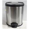 Image 1 : SMALL GARBAGE CAN 14 INCHES TALL