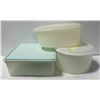 Image 1 : THREE PLASTIC CAKE CONTAINERS