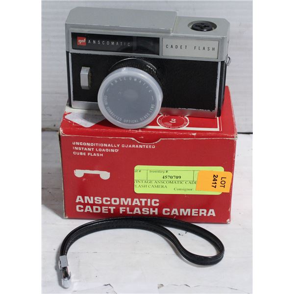 VINTAGE ANSCOMATIC CADET FLASH CAMERA