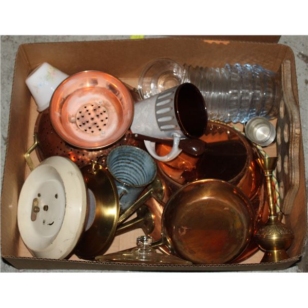 ASSORTED ESTATE KITCHEN ITEMS