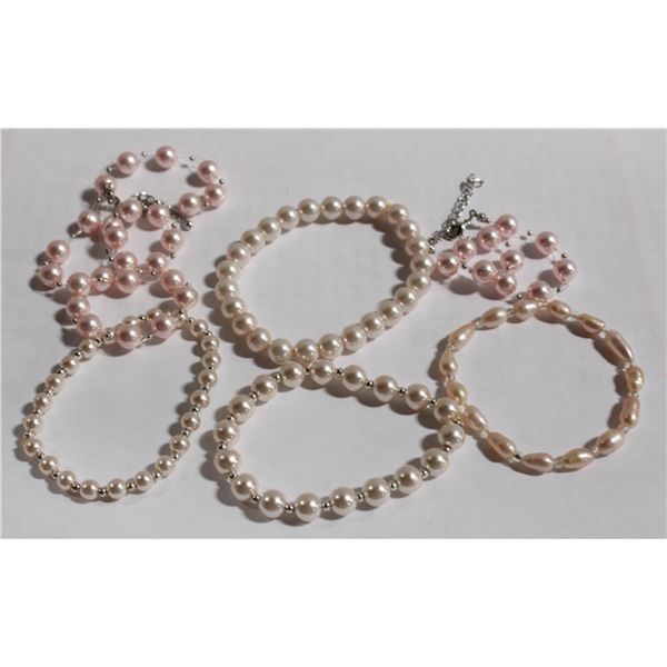 LOT OF FAUX PEARLS INCLUDES A NECKLACE & 5