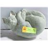 Image 1 : VINTAGE SLEEPING KITTY FIGURE