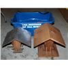 Image 1 : LOT OF 2 BIRD FEEDERS