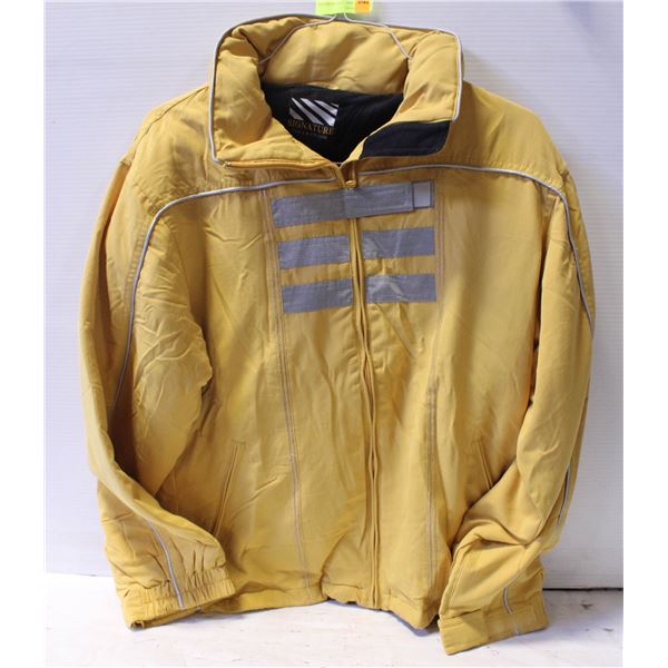 YELLOW JACKET L - NEW