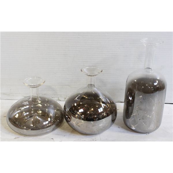 SILVER OMBRE GLASS VASES
