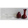 Image 1 : FLAT WITH BMP RED VASE, RED BUD VASE, CRYSTAL DISH