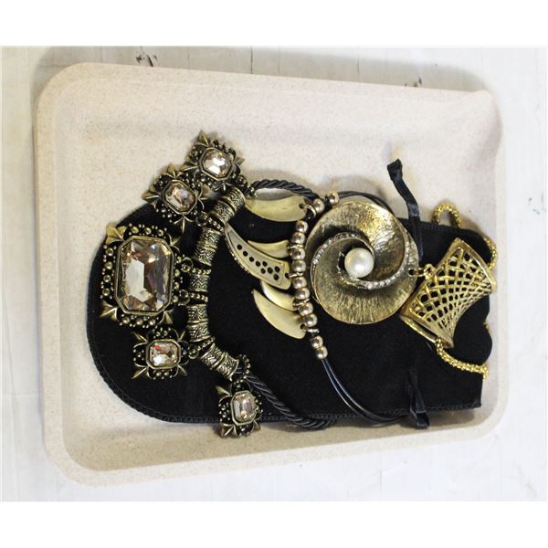 NEW CREAM TRAY WITH NEW JEWELRY PIECES
