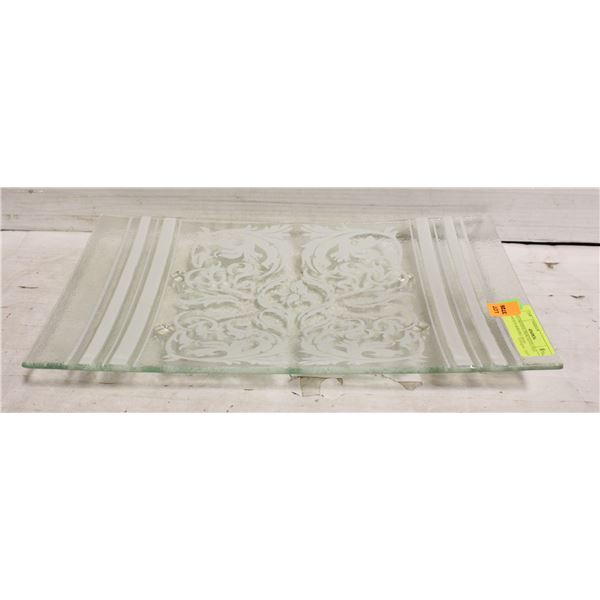 DECORATIVE FROSTED FLORAL FOOTED SERVING TRAY