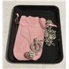Image 1 : NEW BLACK TRAY WITH 4 NEW JEWELRY PIECES - RETAIL