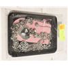 Image 1 : NEW BLACK TRAY WITH 4 NEW JEWELRY PIECES - RETAIL