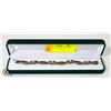 Image 1 : ESTATE 925 SILVER/STONE INLAID BRACELET IN VELVET