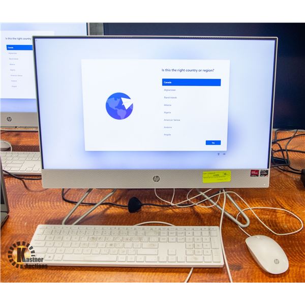 WHITE HP ALL-IN ON DESKTOP S/N: 8CC3041Q01