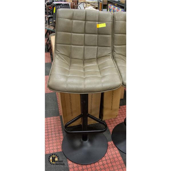 GREY BAR STOOL