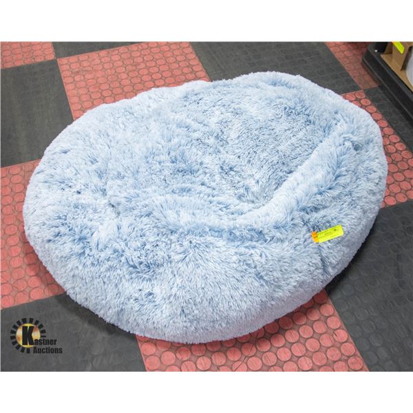 NEW BIG BLUE DOG BED