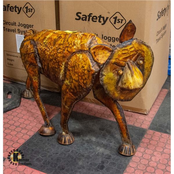 LARGE METAL HANDCRAFTED TIGER