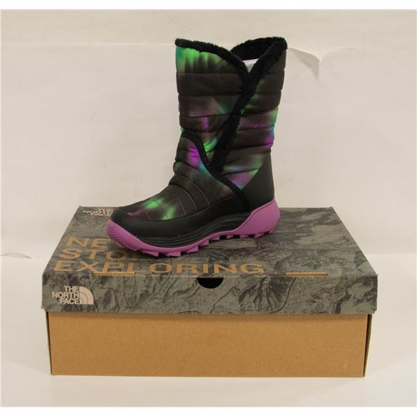 NEW NORTHFACE AMORE II BOOTS YOUTH 12