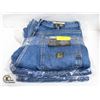 Image 1 : 3 NEW PAIR OF MEN'S BLUE JEANS