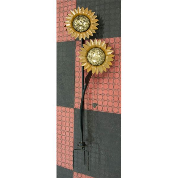 ESTATE 3 FT SUNFLOWER METAL STAKE ORNAMENT