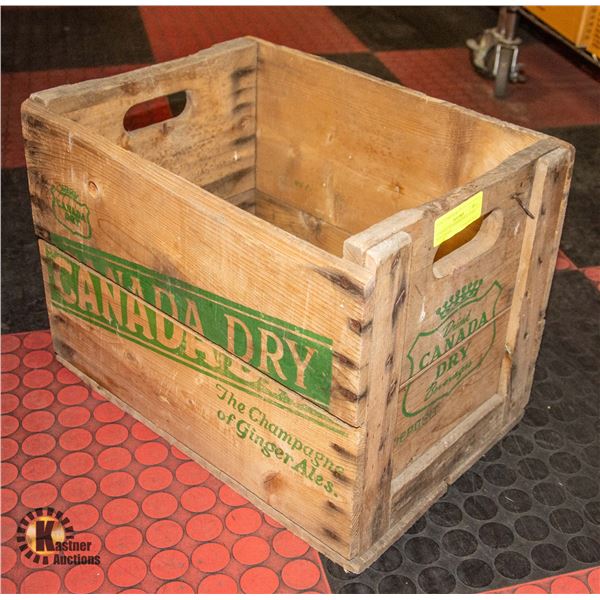 VINTAGE WOODEN CANADA DRY POP CREATE