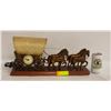 Image 1 : 4 HORSE WAGON CLOCK AND WHIP WORKING