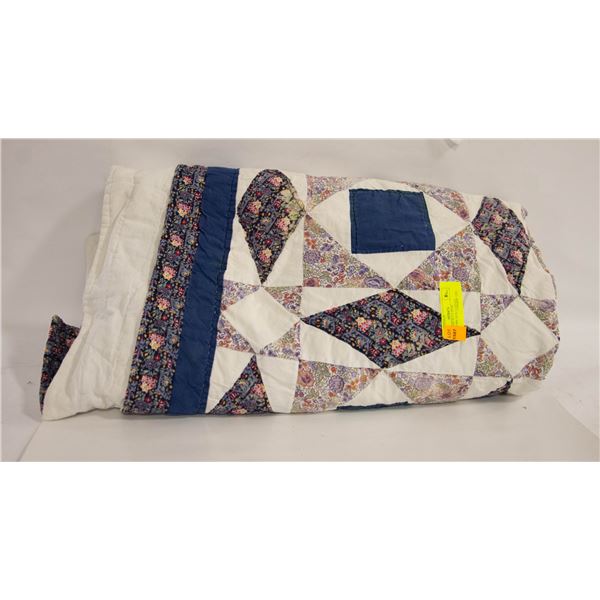 QUEEN SIZE BLUE STAR PATCHWORK QUILT-ESTATE